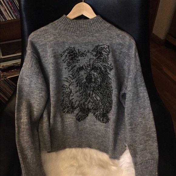 Moth Sweaters - Moth sweater with dog pattern